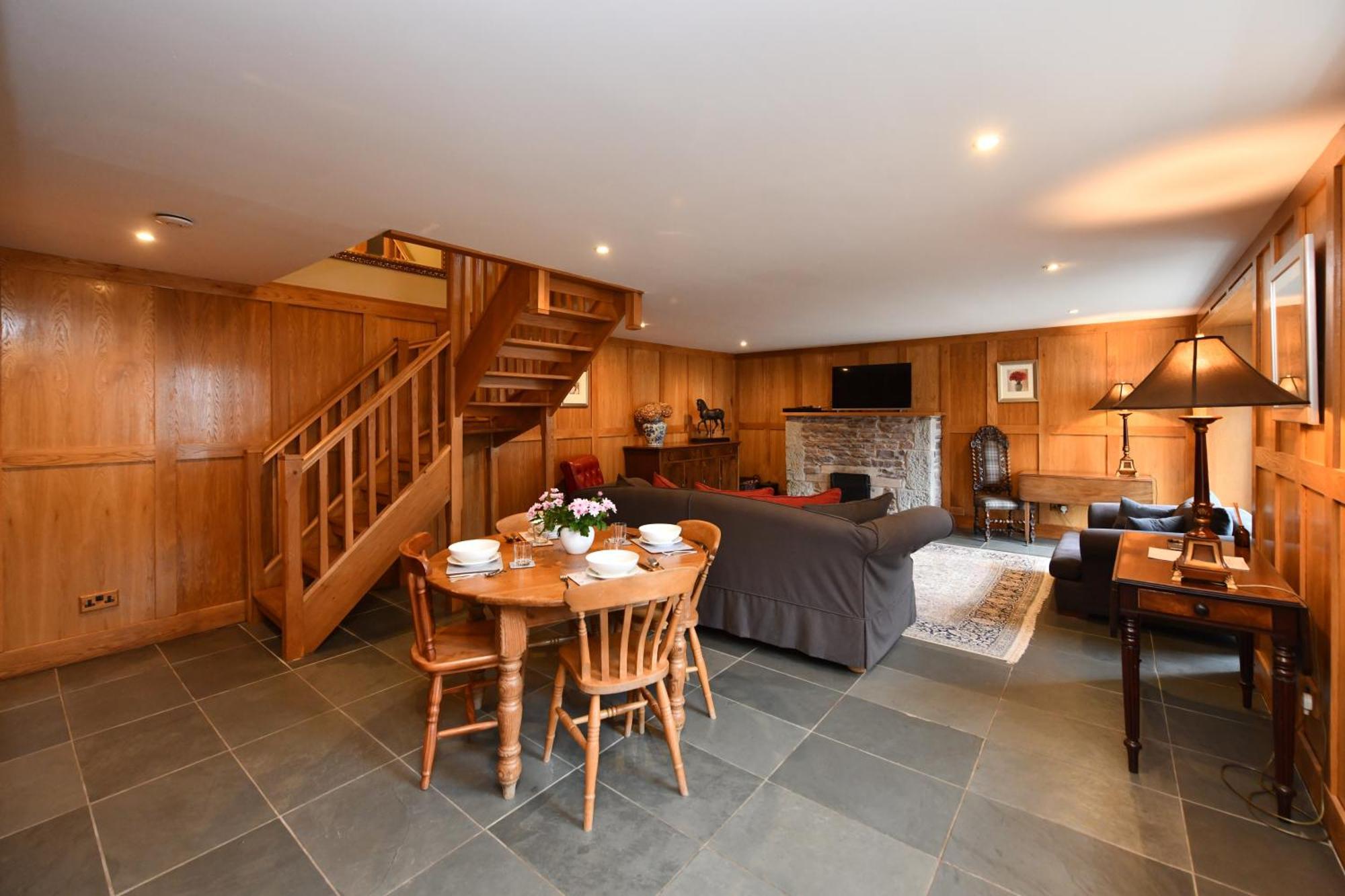 Cloncaird Castle Estate Cottages Maybole Eksteriør bilde